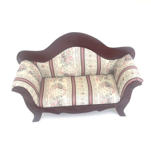 Vintage Ribbon Print Couch